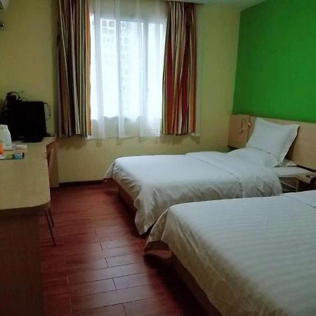 7Days Inn Chongqing Wanzhou Gaosuntang Eksteriør billede