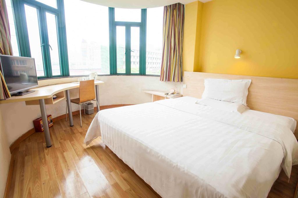 7Days Inn Chongqing Wanzhou Gaosuntang Værelse billede